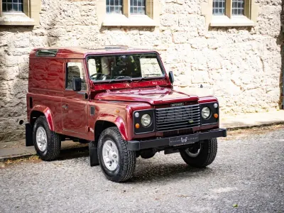 Used Land Rover Defender 2000 Red SUV