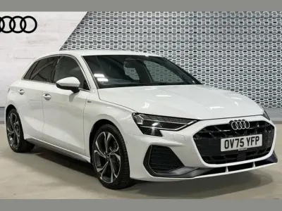 Used Audi A3 S-Line 113 HP (83 kW) 2025 White Hatchback