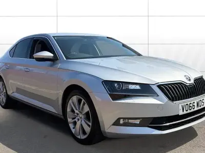 Used Skoda Superb SE L Executive 150 HP (110 kW) 2018 Hatchback