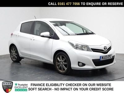 Used Toyota Yaris SR 101 HP (74 kW) 2013 White Hatchback