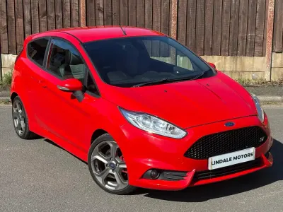 Usado Ford Fiesta ST 2014 Vermelho Citadino