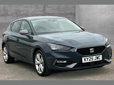Begagnad Seat Leon FR 200 HK (147 kW) 2025 Blå Halvkombi