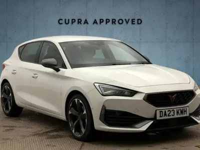 Used Cupra Leon 150 HP (110 kW) 2023 White Hatchback