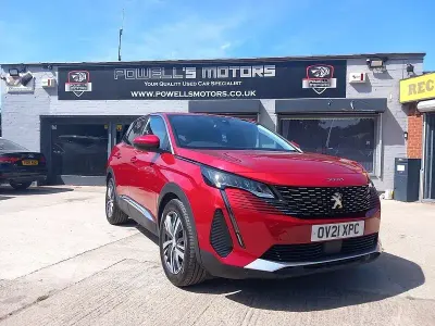 Used Peugeot 3008 Allure 131 HP (96 kW) 2021 Red SUV
