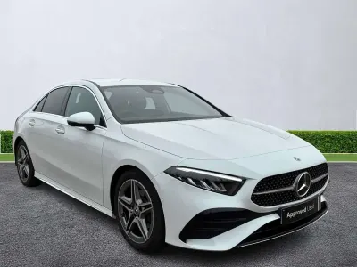 Begagnad Mercedes A200 Executive 163 HK (119 kW) 2024 Vit Sedan