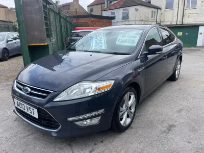 Used Ford Mondeo Business Edition 140 HP (102 kW) 2013 Grey Hatchback