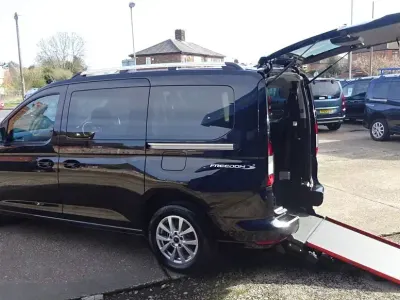 Used Ford Grand Tourneo Connect