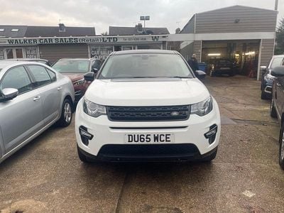 White Used 2015 Land Rover Discovery Sport HSE Luxury SUV | £10,995 (Fair price)