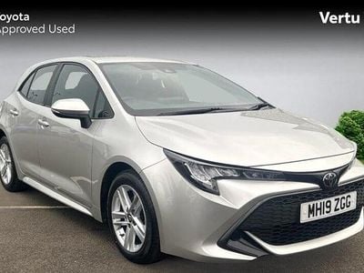 Used Toyota Corolla 116 HP (85 kW) 2019 Silver Hatchback