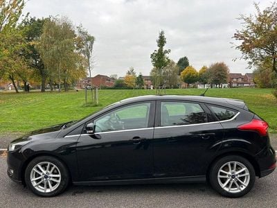 Black Used 2016 Ford Focus Zetec Hatchback | £2,975 (Fair price)