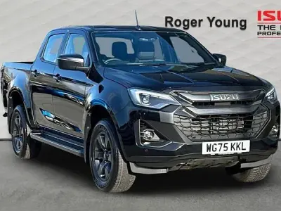 Ny Isuzu D-Max 2025 Svart Pickup