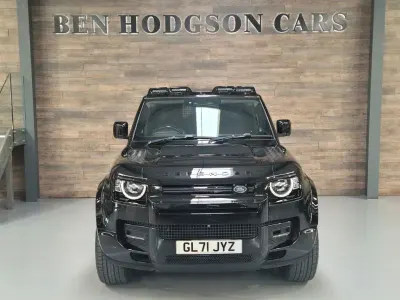Used Land Rover Defender S 200 HP (147 kW) 2021 Black SUV