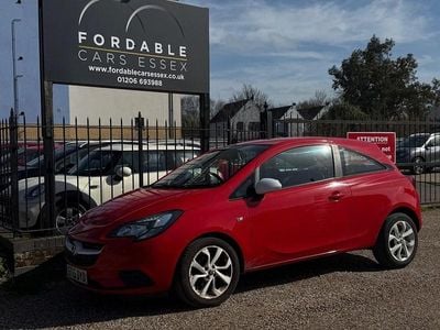 Used Vauxhall Corsa 70 HP (51 kW) 2015 Red Hatchback