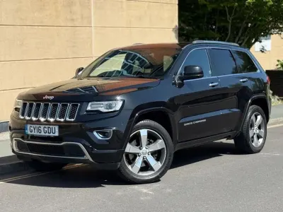 Begagnad Jeep Grand Cherokee Overland 247 HK (181 kW) 2016 Svart SUV