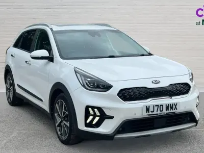 Used Kia Niro 139 HP (102 kW) 2020 White SUV