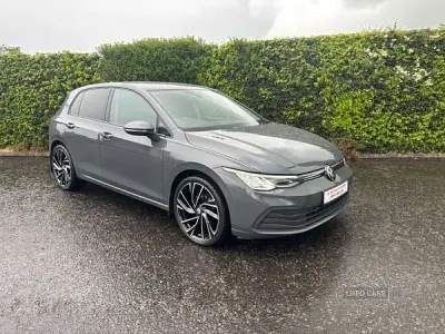 Used VW Golf VIII Life 115 HP (84 kW) 2023 Grey Hatchback