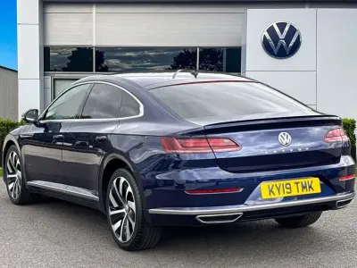 Used VW Arteon R-line 150 HP (110 kW) 2019 Blue Hatchback