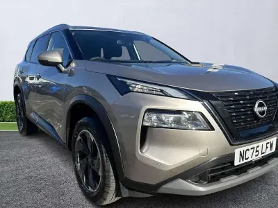 Used Nissan X-Trail N-Connecta 213 HP (156 kW) 2026 Silver SUV