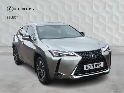 Used Lexus UX 184 HP (135 kW) 2022 Silver SUV