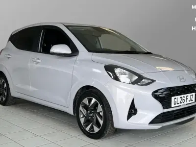Nuevo Hyundai i10 Advanced 63 CV (46 kW) 2026 Gris Utilitario