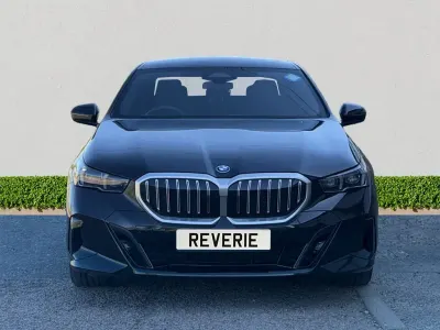 Begagnad BMW 530e M Sport 299 HK (219 kW) 2024 Svart Sedan