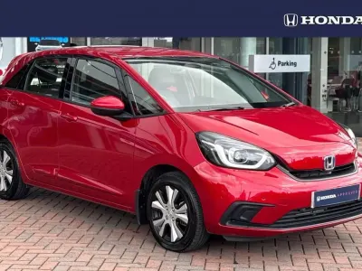 Used Honda Jazz Hybrid 109 HP (80 kW) 2021 Red Hatchback