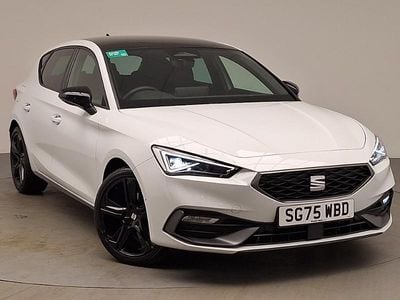 Used Seat Leon Black Edition 115 HP (84 kW) 2025 White Hatchback