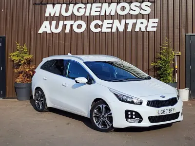 Used Kia Ceed GT-Line 136 HP (100 kW) 2017 White Hatchback