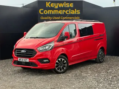 Used Ford Transit Custom Sport 185 HP (136 kW) 2021 Red Van