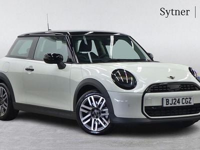 Used Mini Cooper Hatch 154 HP (113 kW) 2024 White Hatchback