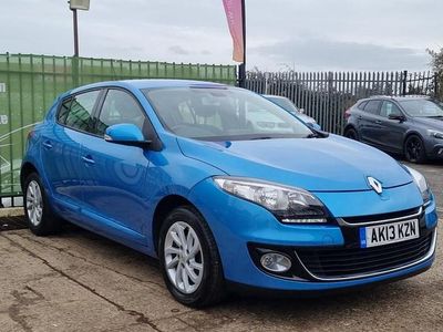 Used Renault Mégane III Dynamique 110 HP (80 kW) 2013 Blue Hatchback