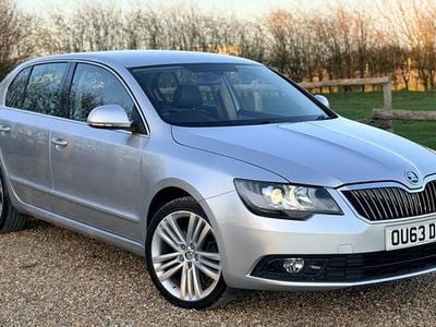 Used Skoda Superb Elegance 150 HP (110 kW) 2013 Silver Hatchback