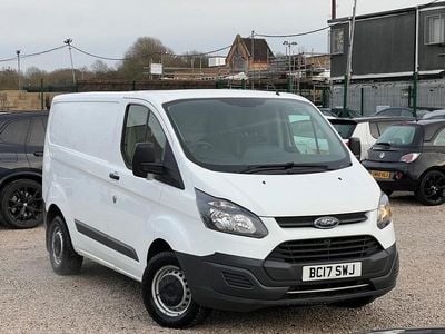 Used Ford Transit Custom 105 HP (77 kW) 2017 White Van