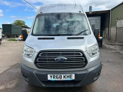 Used Ford Transit Trend 155 HP (114 kW) 2018 Silver Van