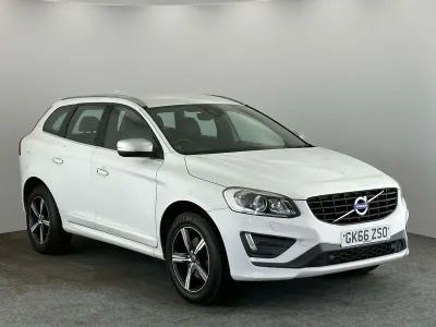 Used Volvo XC60 R-Design 190 HP (139 kW) 2017 White SUV