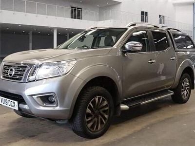 Used Nissan Navara Tekna 190 HP (139 kW) 2019 Grey Pickup