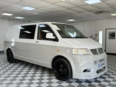Begagnad VW Transporter 103 HK (75 kW) 2005 Vit Van