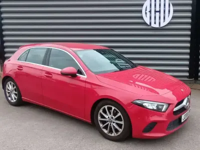 Used Mercedes A180 Executive 136 HP (100 kW) 2019 Red Hatchback