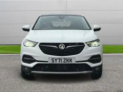 Used Vauxhall Grandland X Elite 128 HP (94 kW) 2022 White SUV
