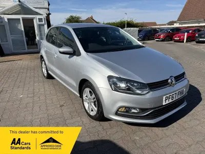 Used VW Polo Edition 60 HP (44 kW) 2017 Silver Hatchback