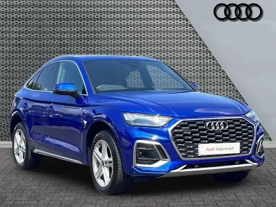 Used Audi Q5 S-Line 261 HP (191 kW) 2023 Blue SUV