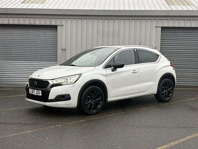Used DS Automobiles DS4 130 HP (95 kW) 2017 White Hatchback