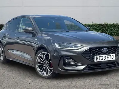 Used Ford Focus ST-Line X 155 HP (114 kW) 2023 Grey Hatchback