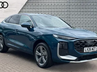 New Audi Q3 Sportback S-Line 204 HP (150 kW) 2026 Blue SUV