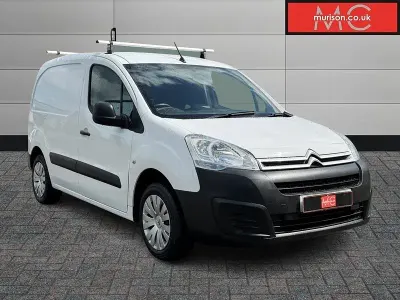 Used Citroën Berlingo 75 HP (55 kW) 2018 White MPV