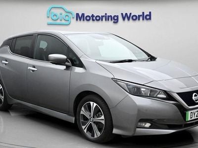 Usado Nissan Leaf N-Connecta 110 kW (150 HP) 2021 Cinzento Citadino