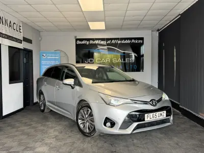 Usado Toyota Avensis