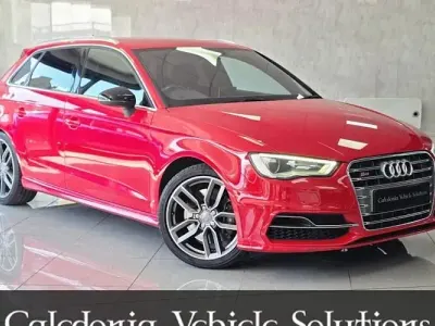 Used Audi S3 Sportback Design 300 HP (220 kW) 2015 Red Hatchback