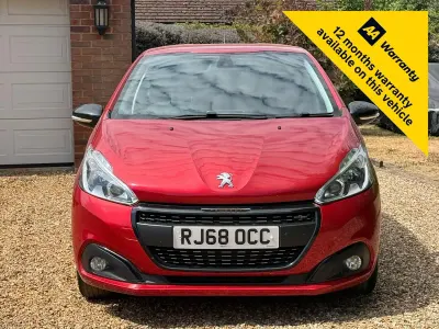 Used Peugeot 208 GT-line 108 HP (79 kW) 2018 Red Hatchback