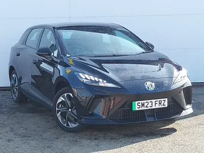 Used MG MG4 EV SE 125 kW (170 HP) 2023 Black Hatchback
